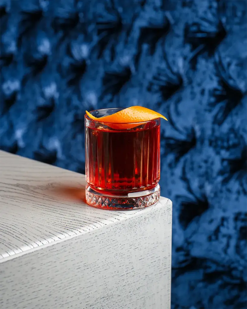 Low-ABV Negroni cocktail with VOLØ Bitter and Mosto e Spezie